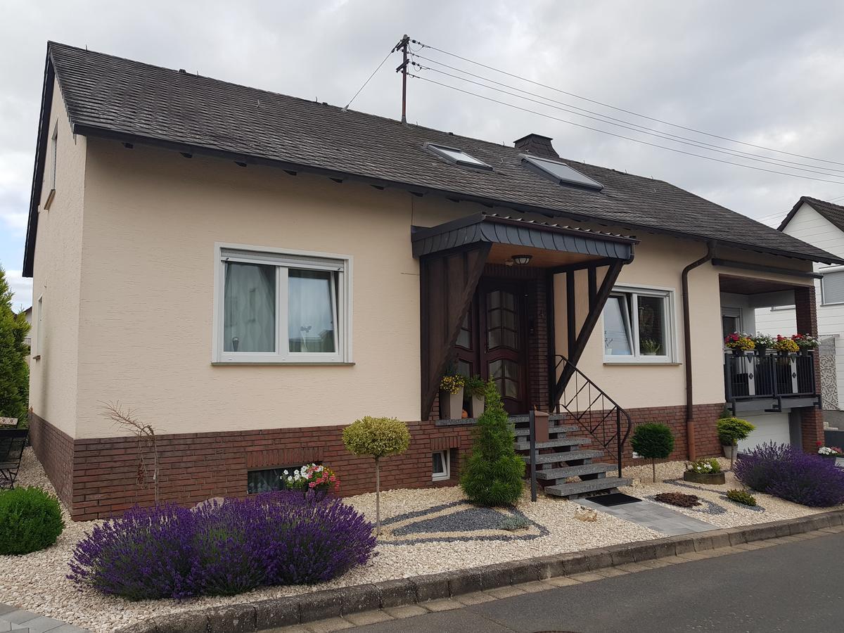 Ferienwohnung Hedi Mertloch Bagian luar foto